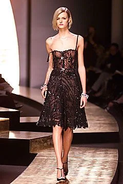 Look 19